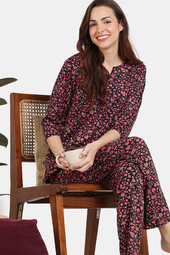 Buy Zivame Floral Tales Knit Poly Pyjama Set - Jet Black